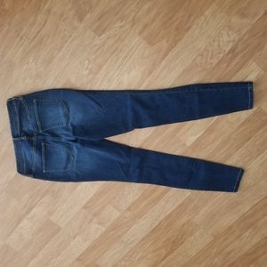 UNIVERSAL THREAD Jeans